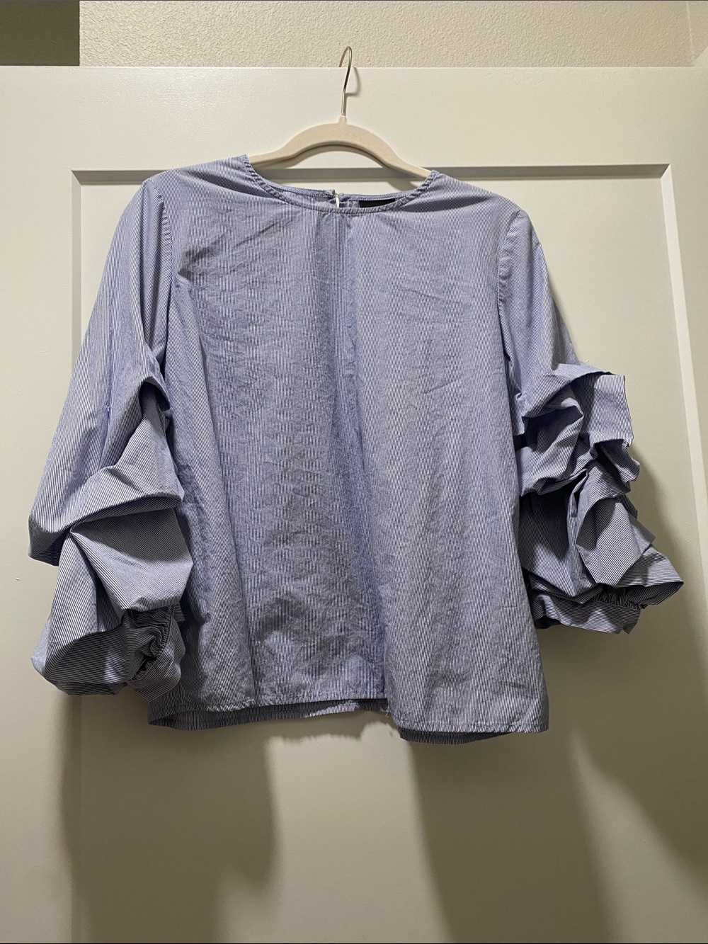 Who What Wear Light Blue Ruffle Sleeve Blouse